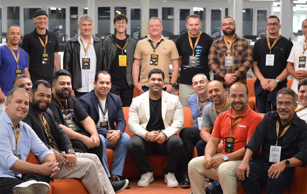 Turma de alunos da comunidade